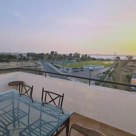 Sea And Salt Panoramic View * לרנקה