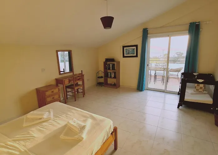 Apartamento Sea And Salt Panoramic View Lárnaca